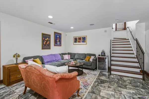 $5,150 | 6414 Highland Road, Baton Rouge, LA 70808