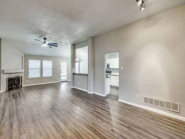 $2,600 | 3306 Olympus Court, Corinth, TX 76210