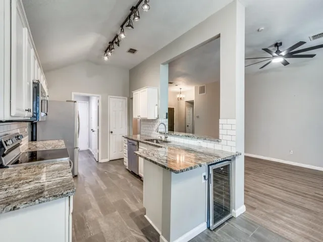 $2,600 | 3306 Olympus Court, Corinth, TX 76210