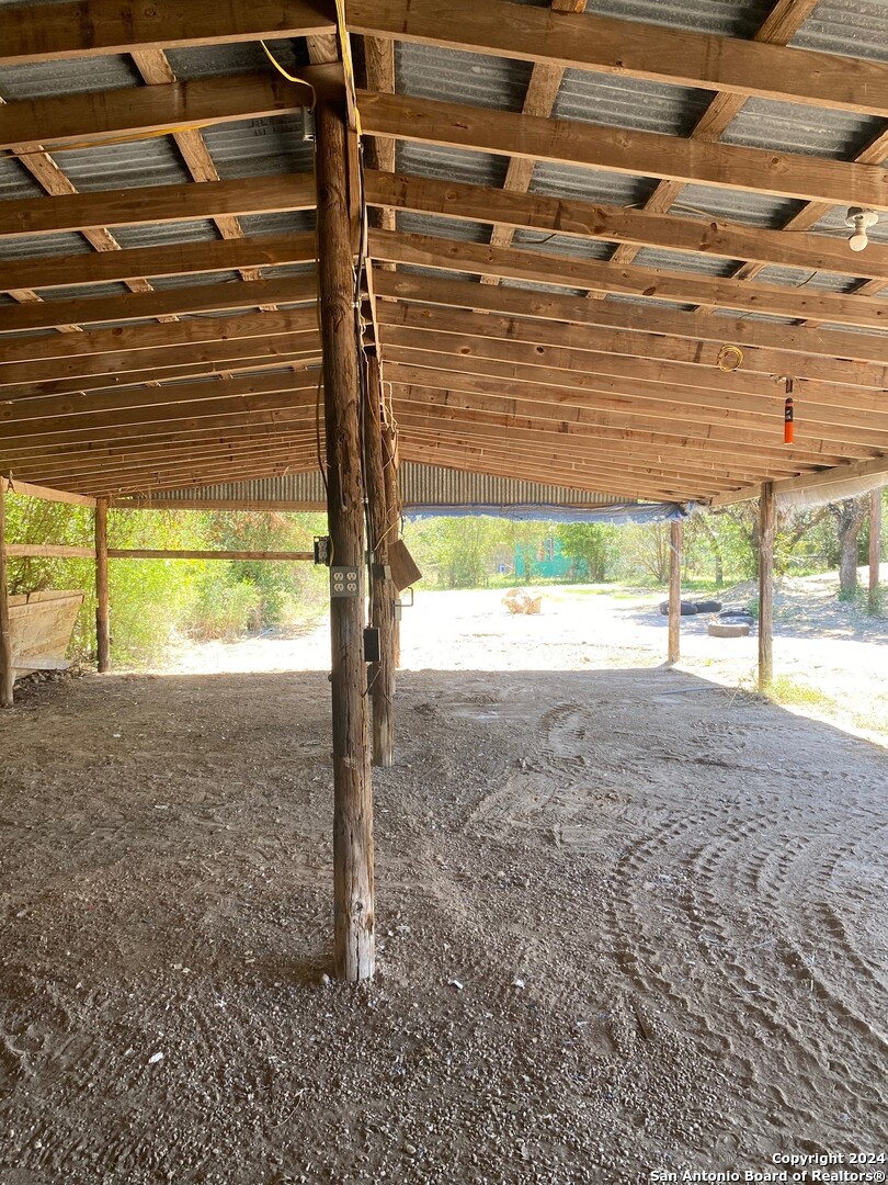 186 Oakridge Road Center Point, TX 78010 - Photo 22 of 29