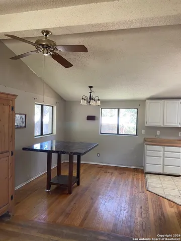 $329,000 | 186 Oakridge Road, Center Point, TX 78010
