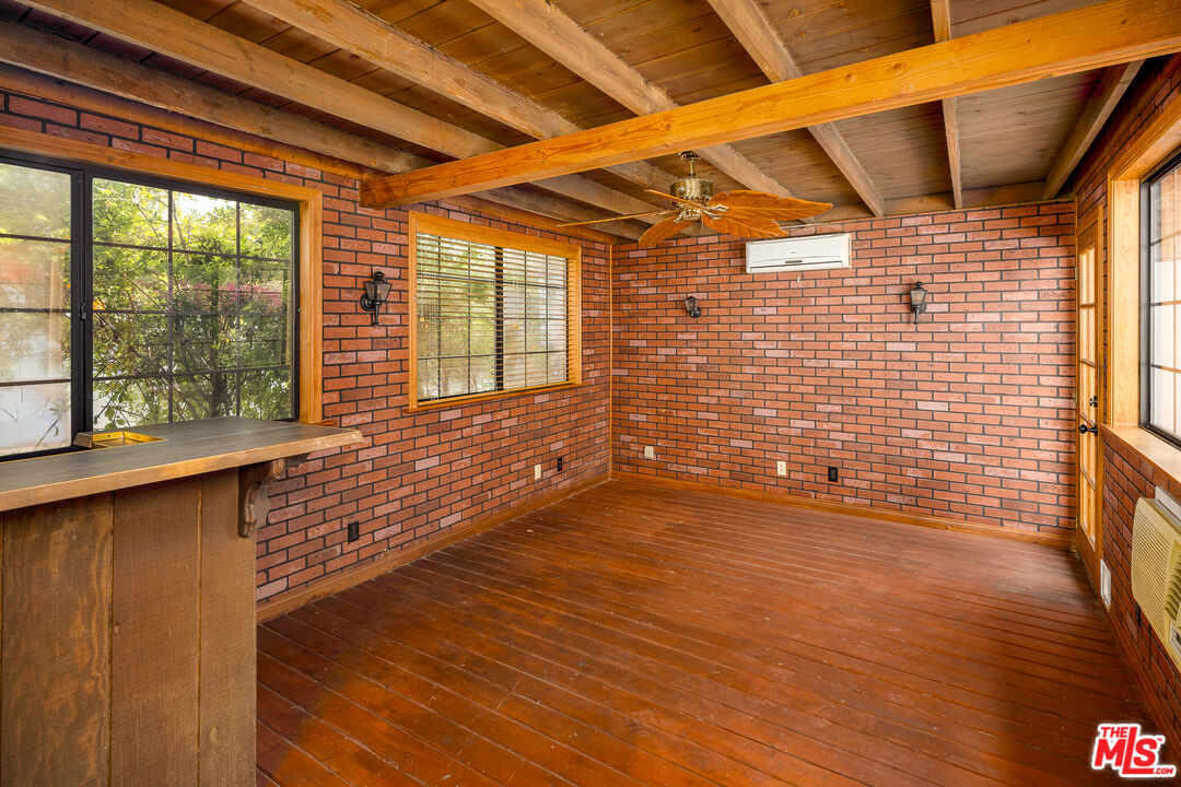 3840 Valleybrink Road Los Angeles, CA 90039 - Photo 28 of 32
