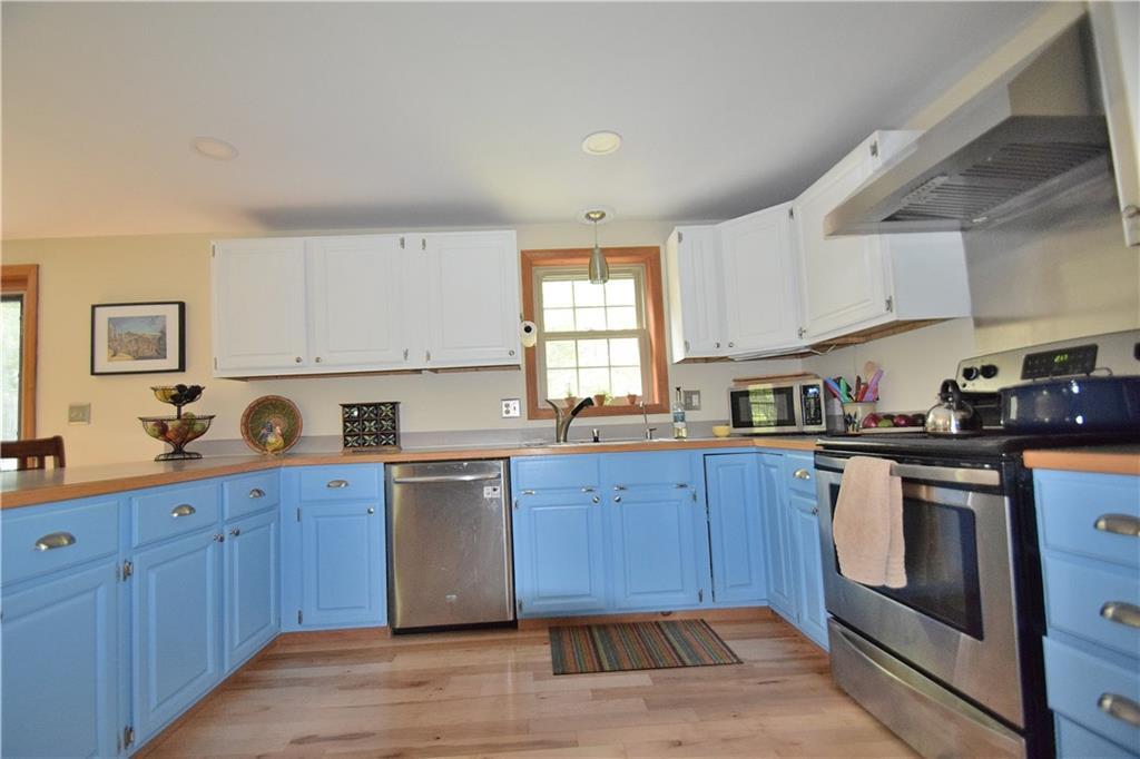 128 Orchard Road Cumberland Center, ME 04021 - Photo 8 of 35 Photo