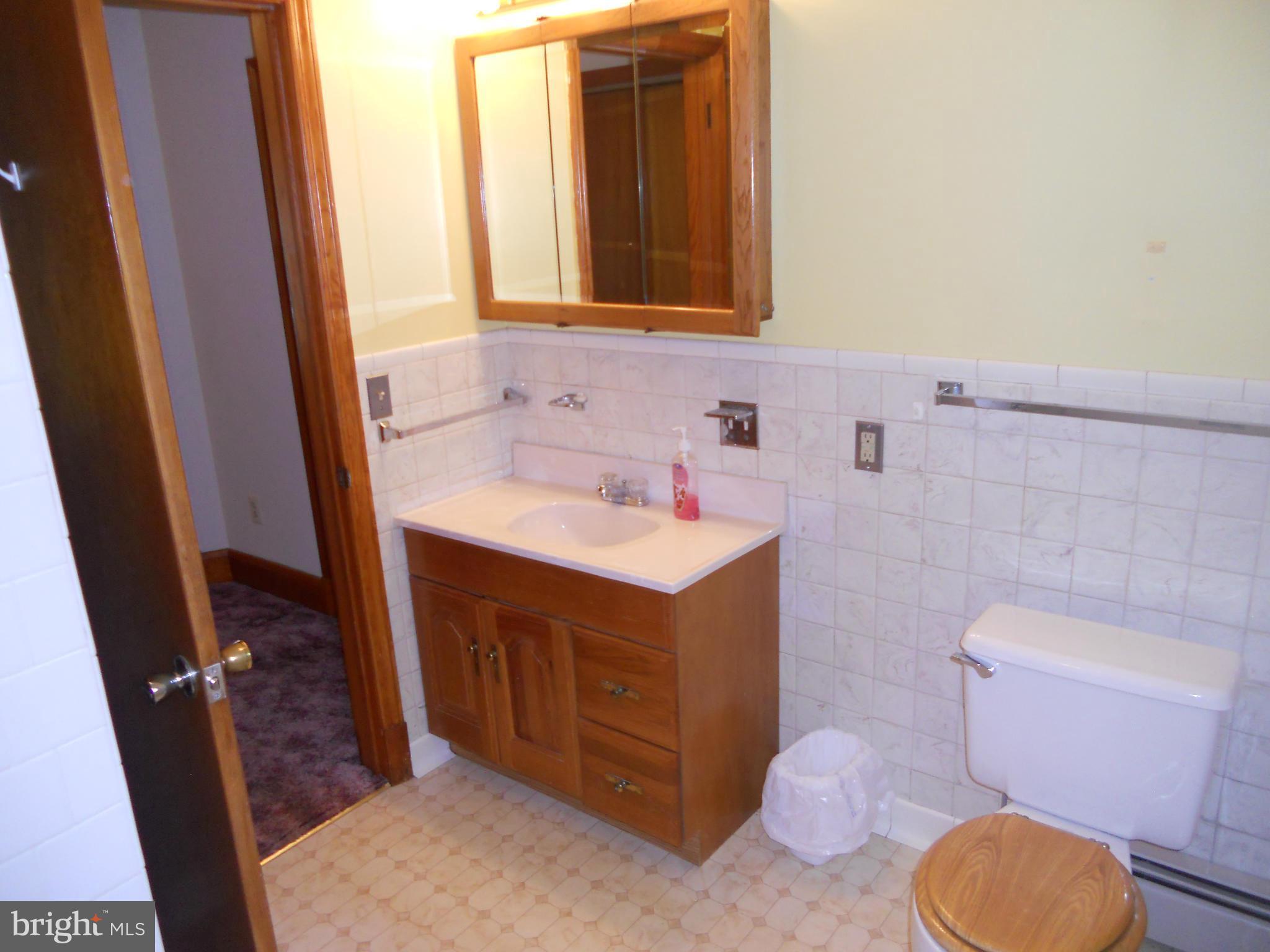 2701 Ady Road Forest Hill, MD 21050 - Photo 11 of 20 Main level hall bath