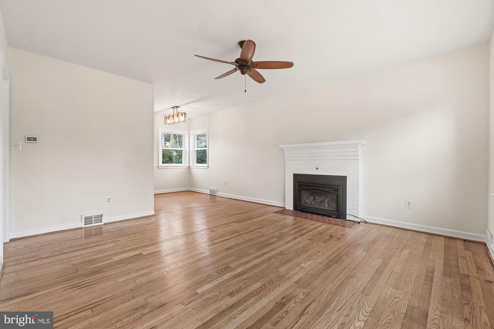 607 Grant Place Frederick, MD 21702 - Photo 10 of 34