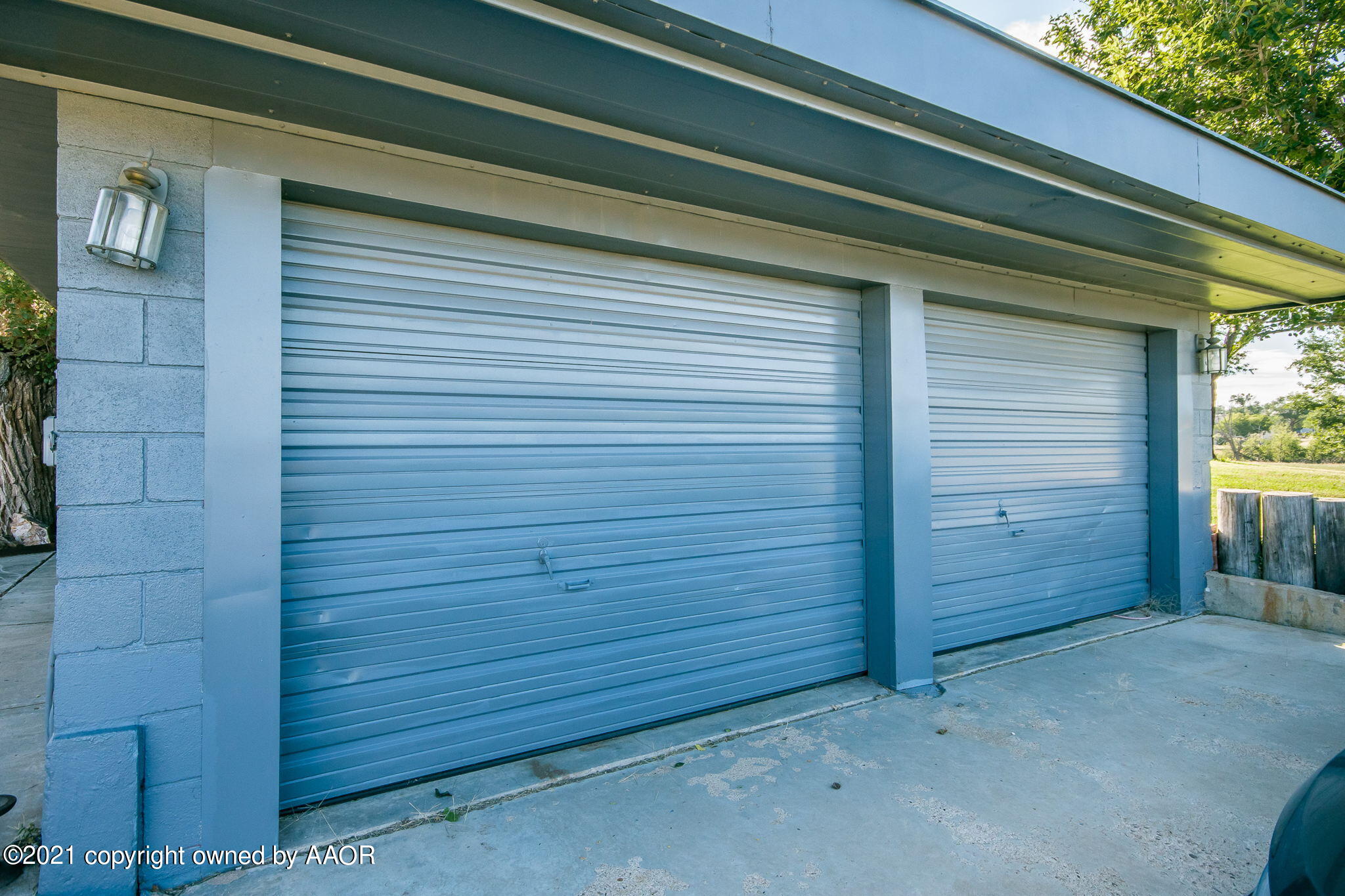 12200 West Country Club Road Canyon, TX 79015 - Photo 34 of 53 33-web-or-mls-Garage