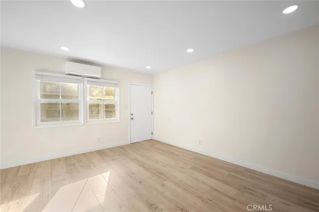 $1,850 | 10230 Silverton Avenue, Unit 2, Tujunga, CA 91042