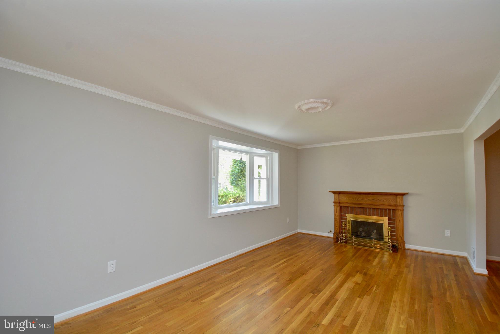 5510 Ventnor Lane Springfield, VA 22151 - Photo 8 of 53 Gallery Image 8