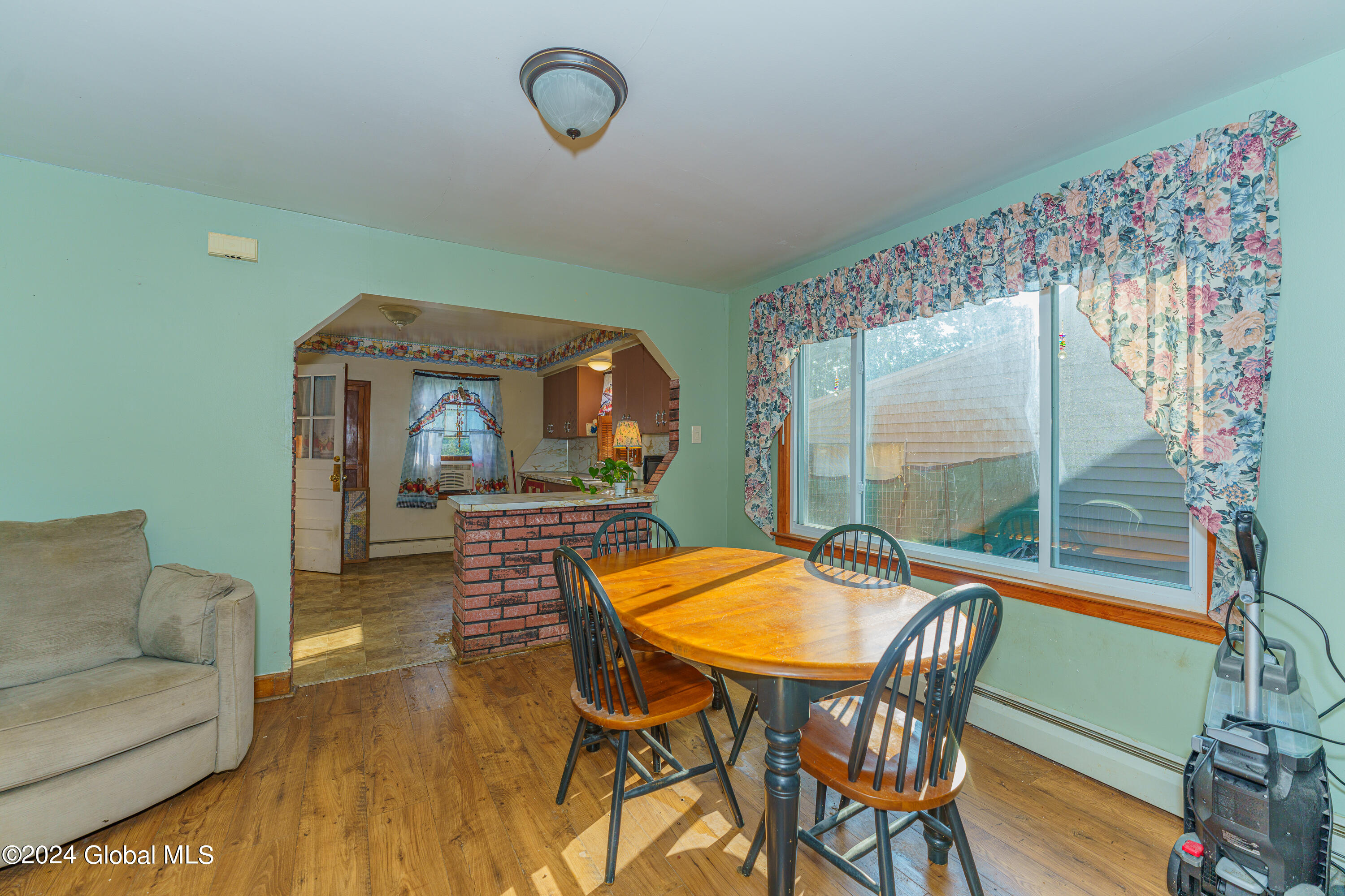 2177 Curry Road Rotterdam, NY 12303 - Photo 7 of 28 1 Downstairs 7