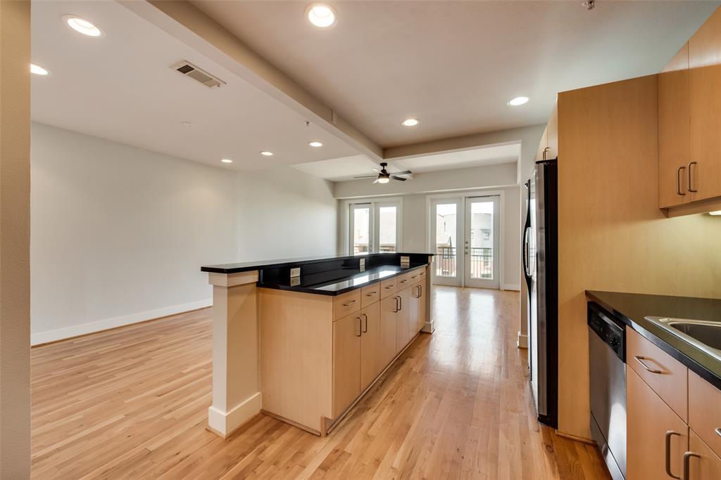 5055 Addison Circle, Unit 407 Addison, TX 75001 - Photo 21 of 22