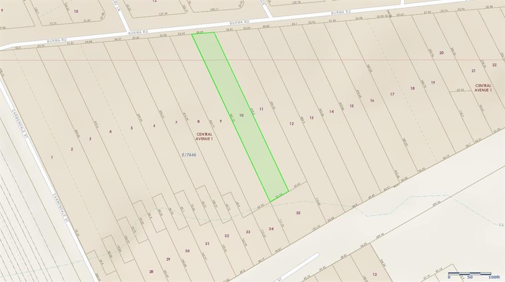 4540 Burma Road Dallas, TX 75216 - Photo 2 of 2 a close view of shower tap