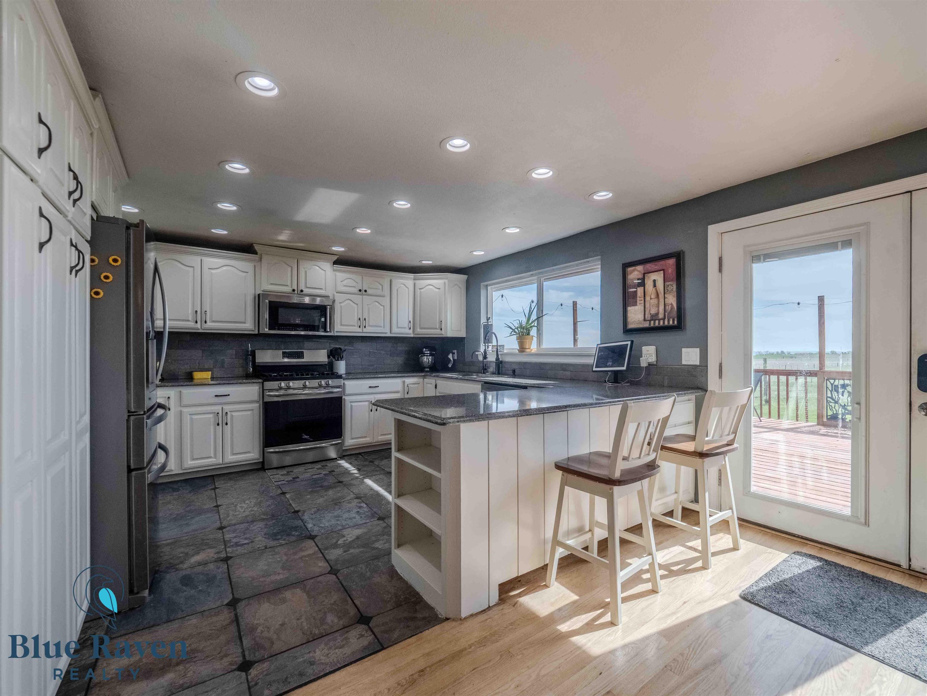 36 Ferguson Road Wheatland, WY 82201 - Photo 4 of 47