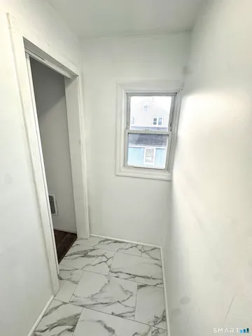 $3,200 | 329 Amsterdam Avenue, Bridgeport, CT 06606