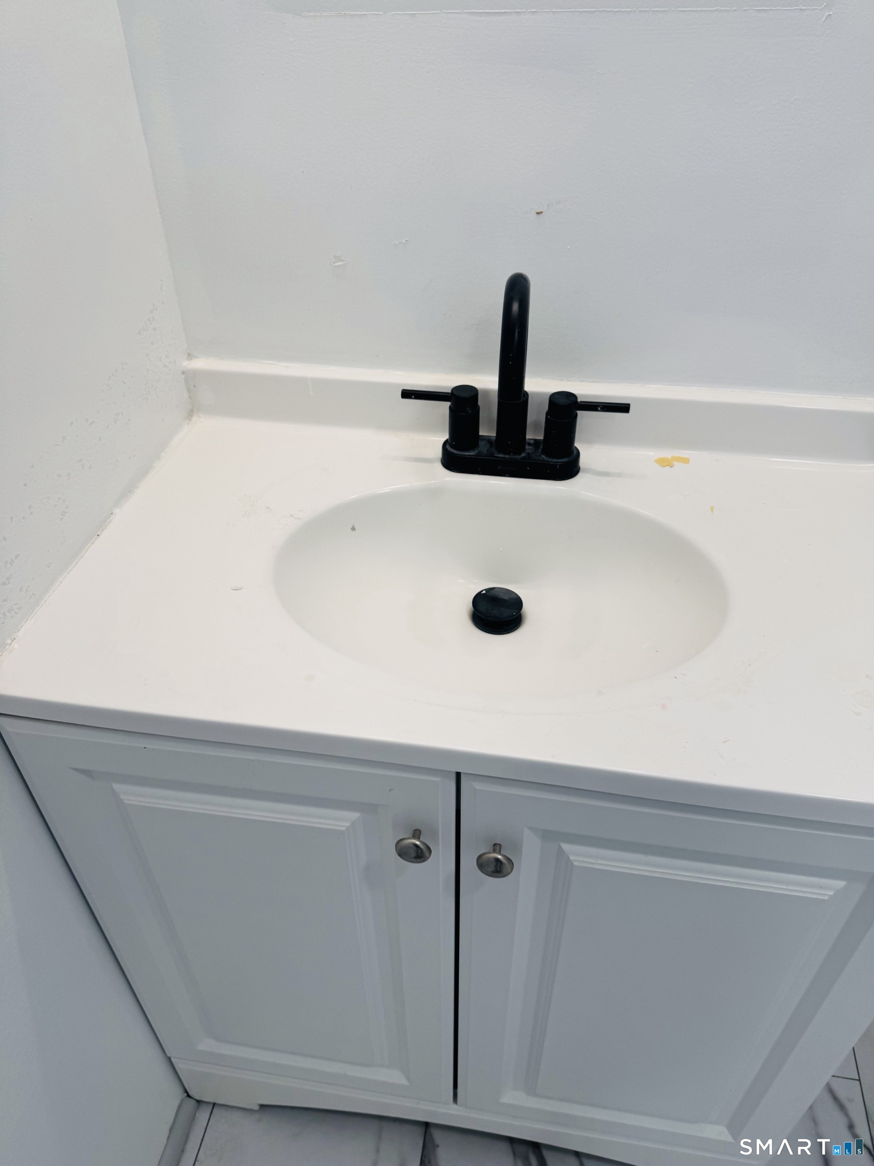 329 Amsterdam Avenue Bridgeport, CT 06606 - Photo 24 of 33