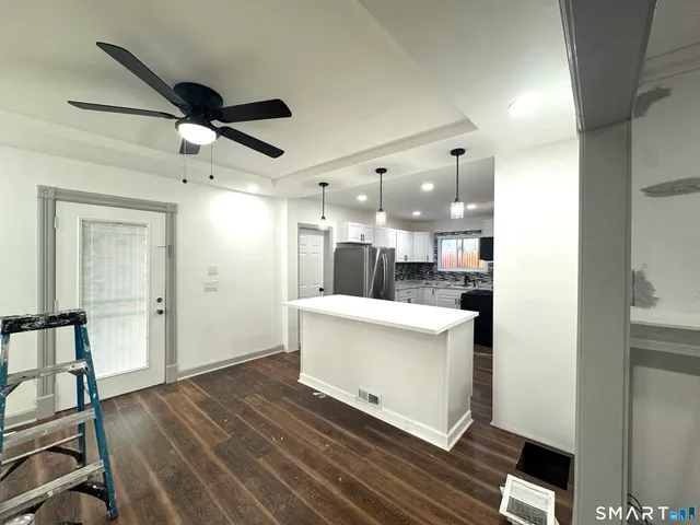 $3,200 | 329 Amsterdam Avenue, Bridgeport, CT 06606