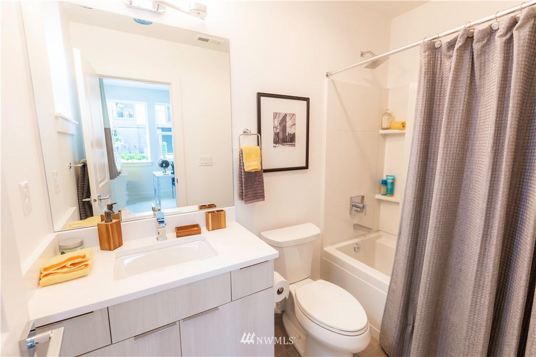 9615 Northeast 183rd Street, Unit 42D Bothell, WA 98011 - Photo 12 of 23 Gallery Image 12