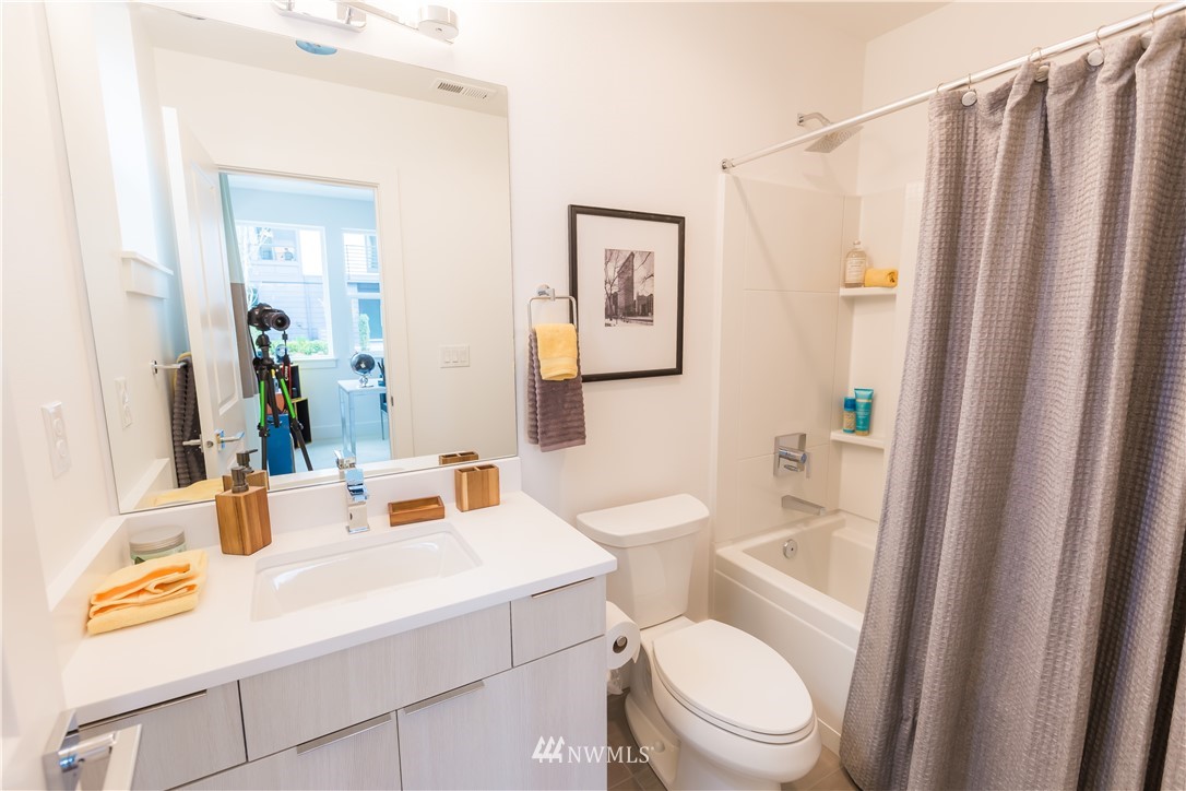 9615 Northeast 183rd Street, Unit 42D Bothell, WA 98011 - Photo 21 of 23 Gallery Image 21