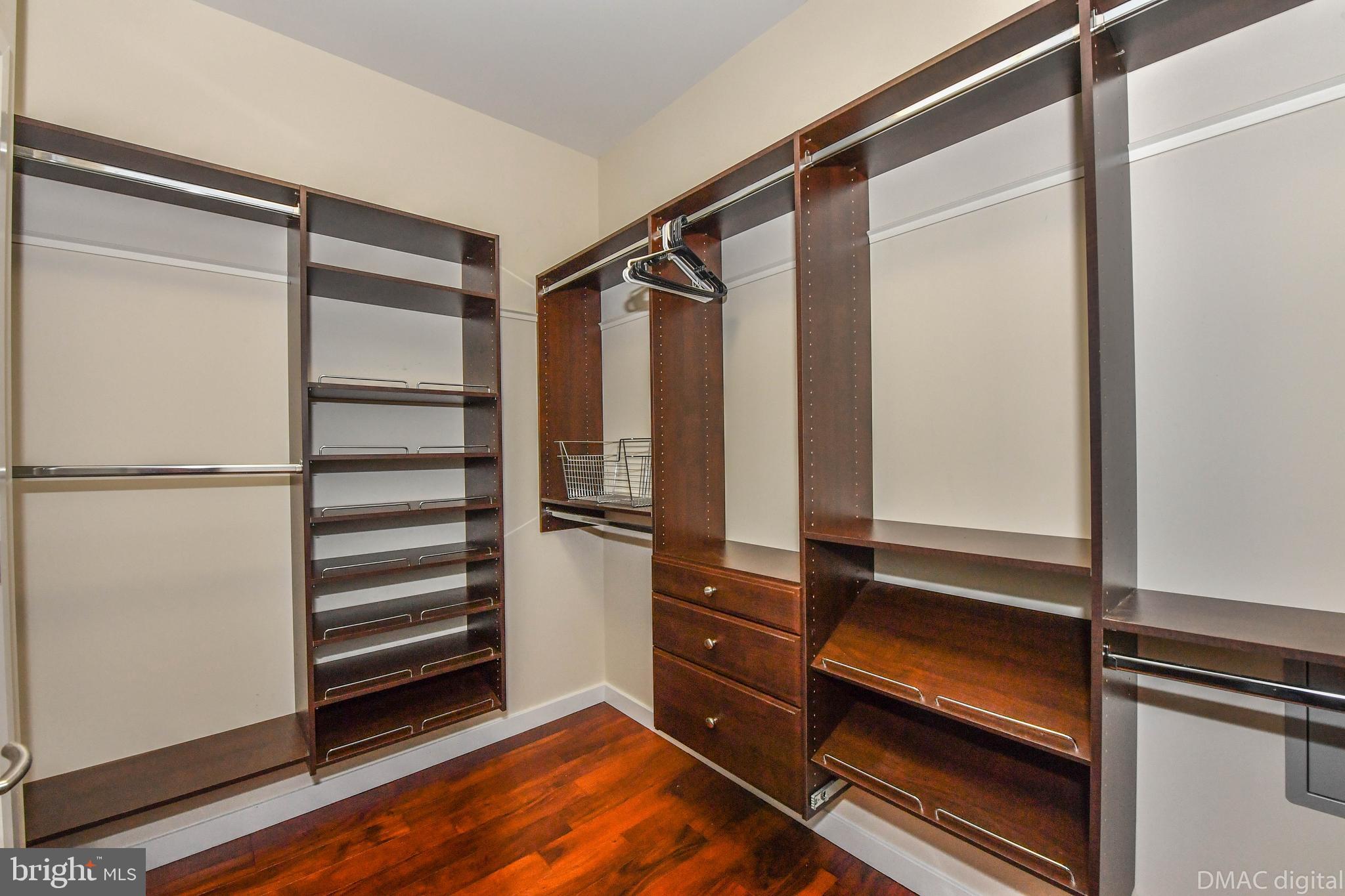 50 Citizen's Way, Unit 604 Frederick, MD 21701 - Photo 19 of 53 Walk-in closet with organizers