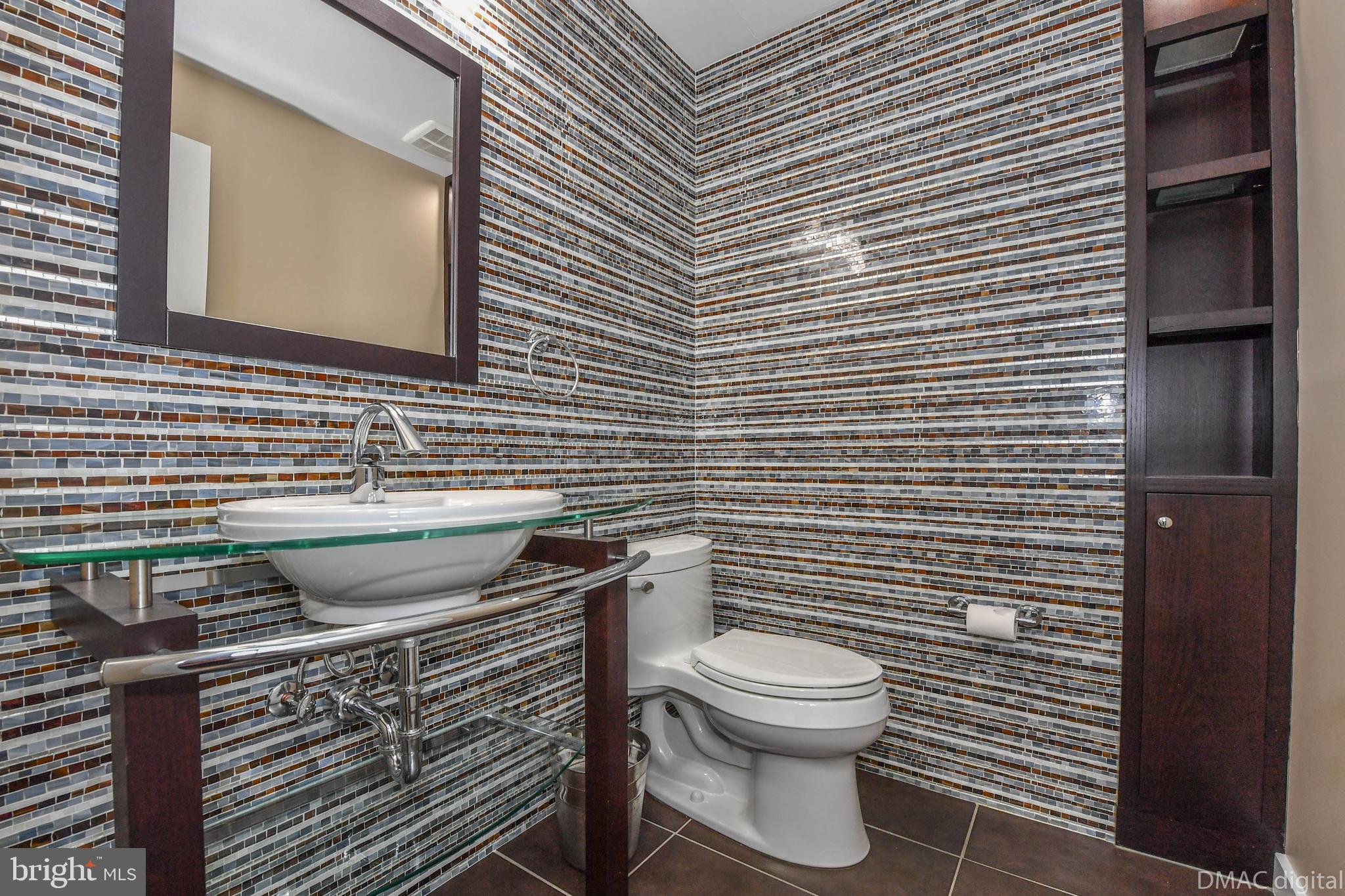 50 Citizen's Way, Unit 604 Frederick, MD 21701 - Photo 22 of 53 Power room off kitchen