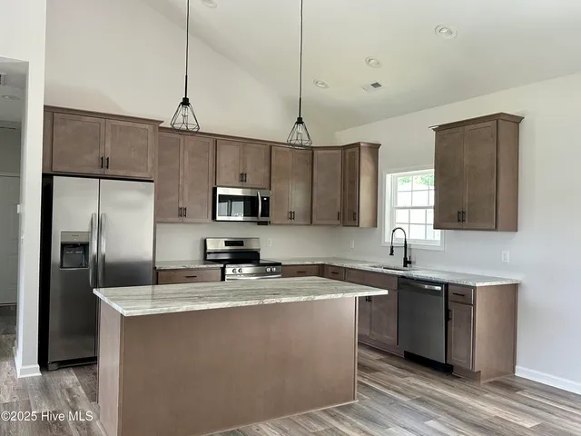 $314,000 | 40 East Drive, Jacksonville, NC 28546