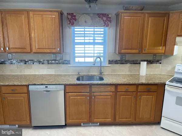 $169,900 | 11 Whitehaven Way, Lewes, DE 19958