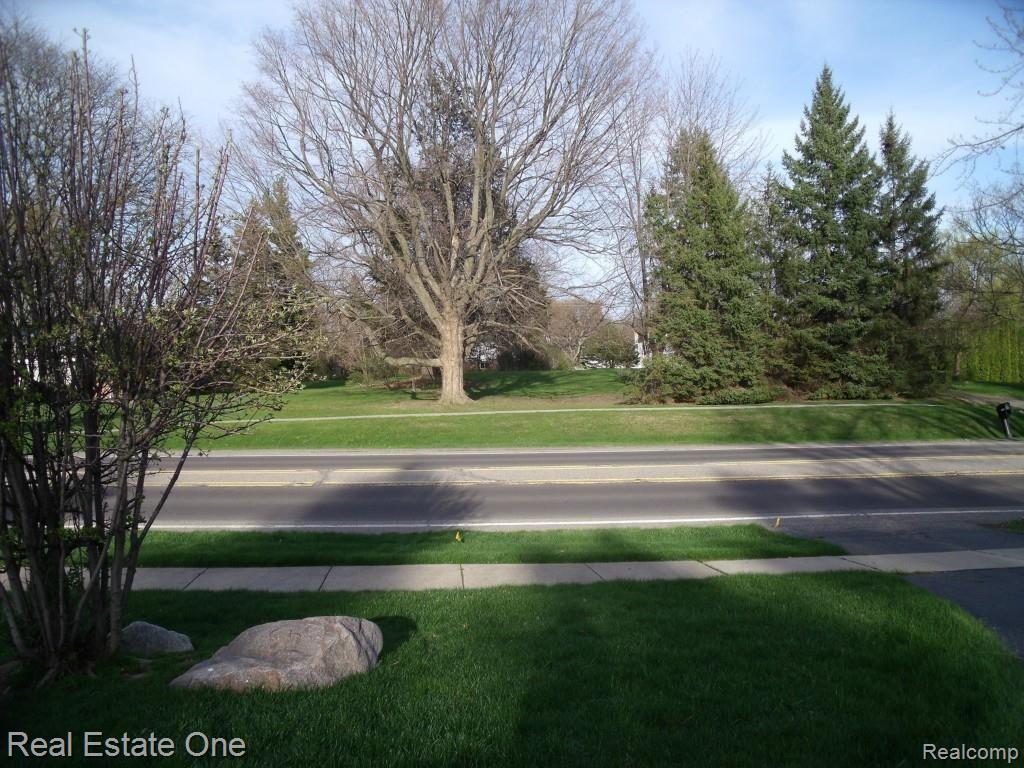 28681 Farmington Road Farmington, MI 48331 - Photo 41 of 43 DSCF3440.jpg