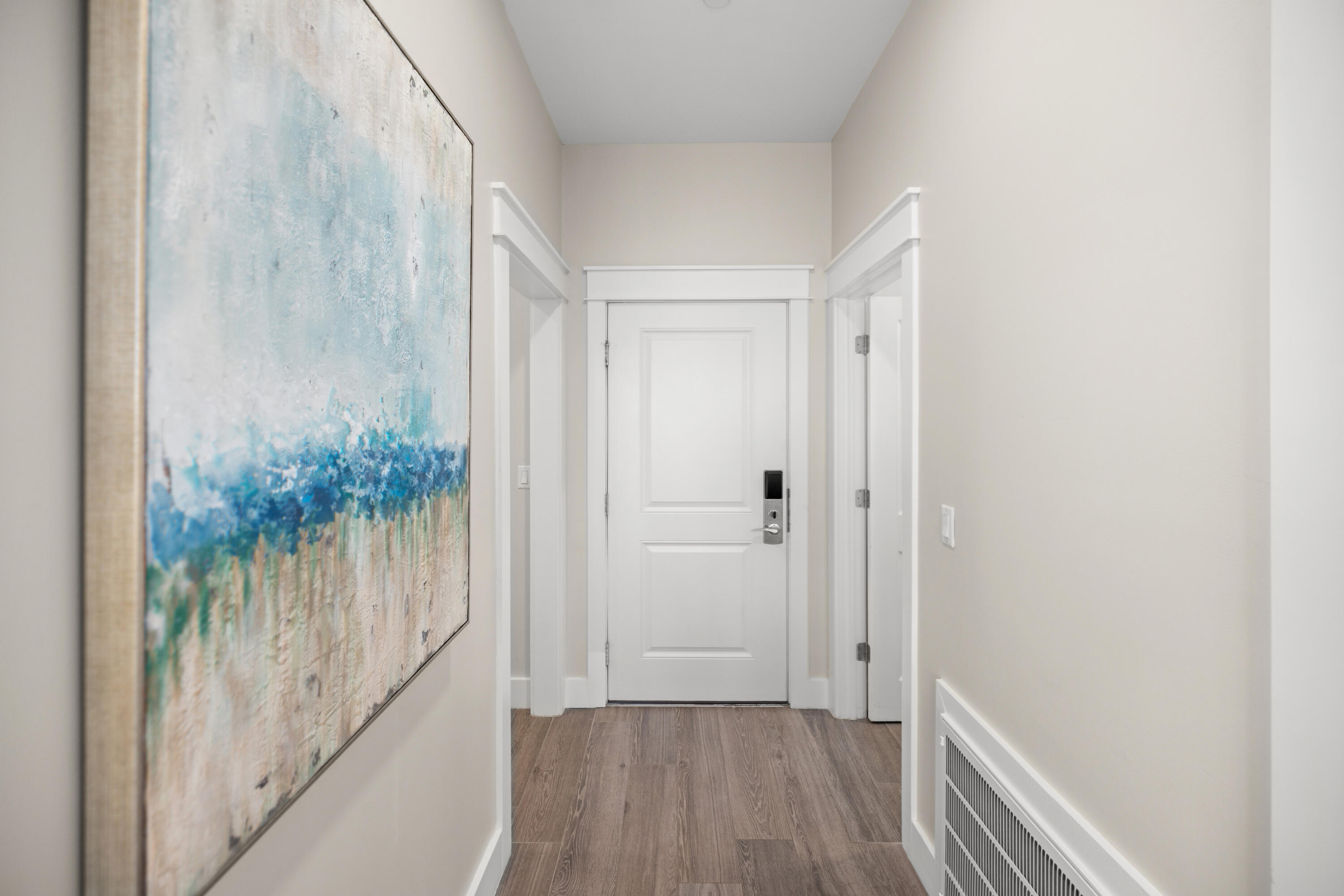 201 Henderson Resort Way, Unit 2202 Destin, FL 32541 - Photo 19 of 48 a view of a hallway