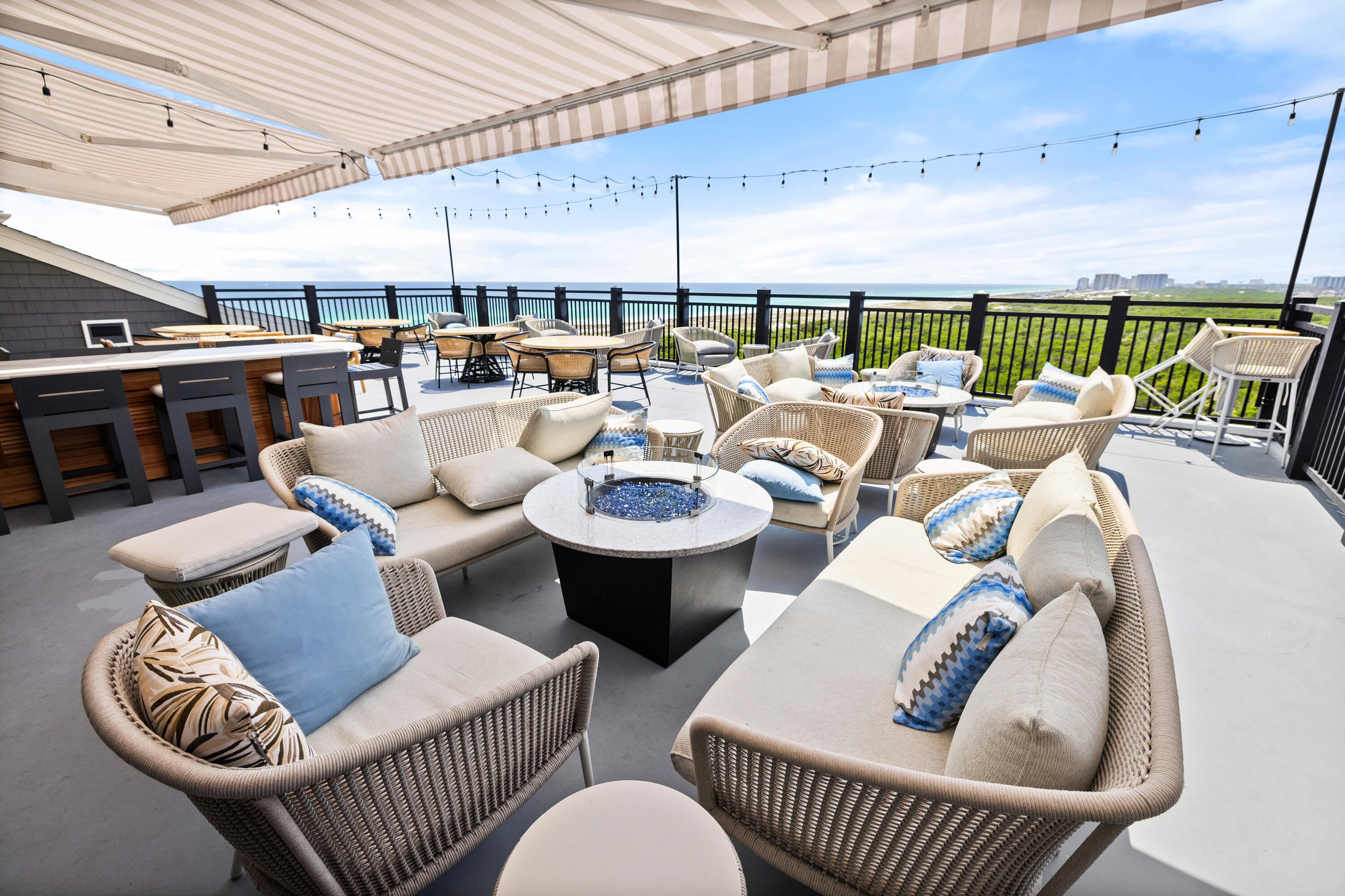 201 Henderson Resort Way, Unit 2202 Destin, FL 32541 - Photo 47 of 48 a living room with furniture a rug and white walls