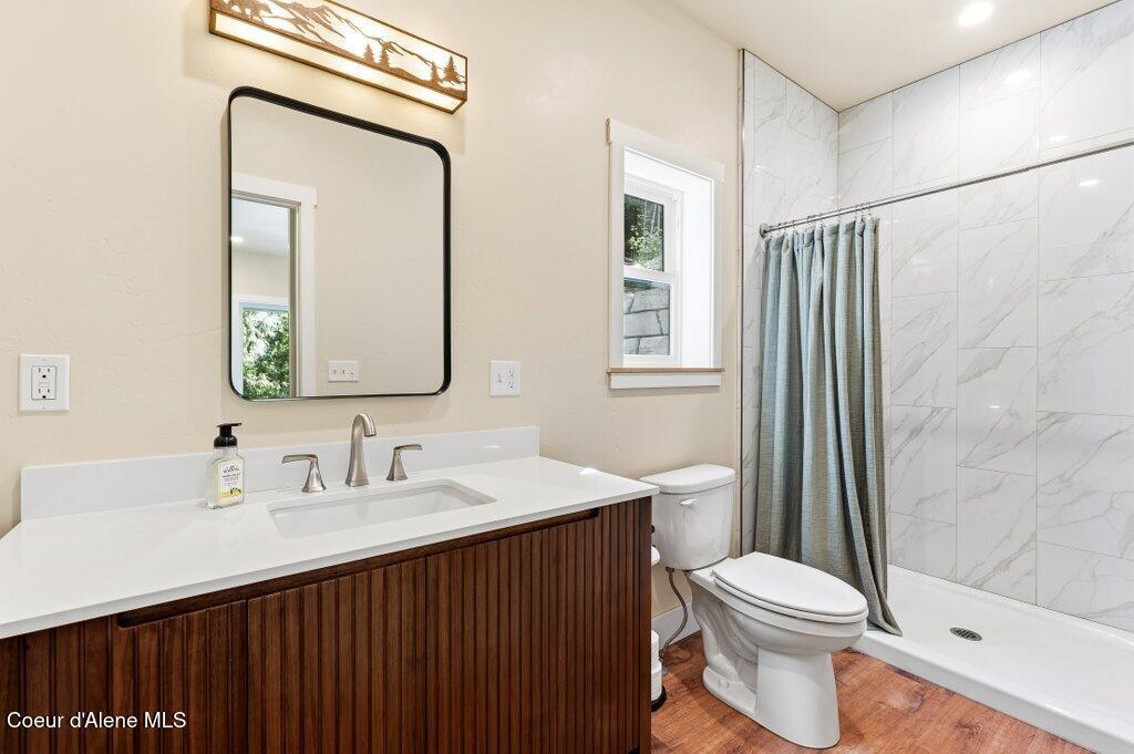 149 Idyllwild Road Sagle, ID 83860 - Photo 16 of 39 --22.jpg-SMALL
