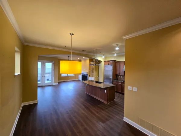 $2,565 | 21 Mina Avenue, Unit 507, Memphis, TN 38103