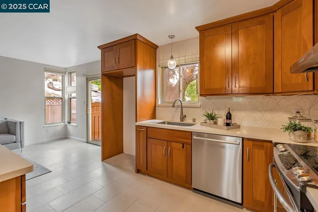 $818,000 | 2022 Ascot Drive, Moraga, CA 94556