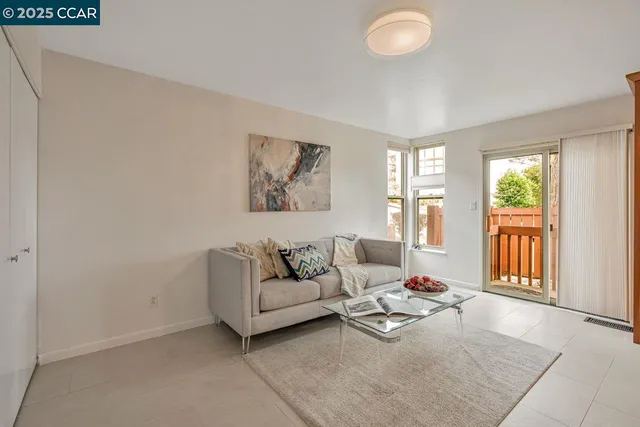 $818,000 | 2022 Ascot Drive, Moraga, CA 94556