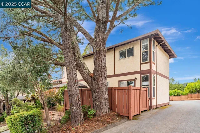 $818,000 | 2022 Ascot Drive, Moraga, CA 94556