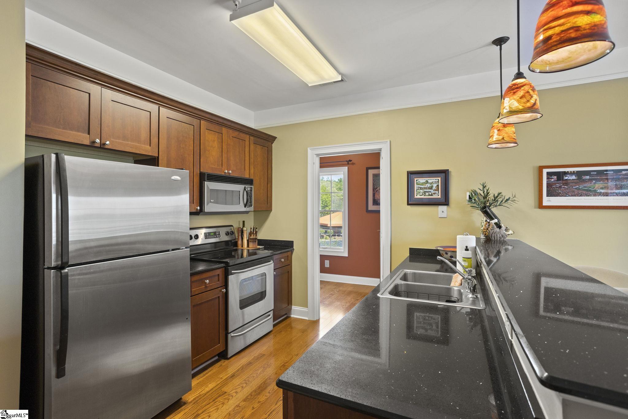 101 Oak Street Clemson, SC 29631 - Photo 7 of 27