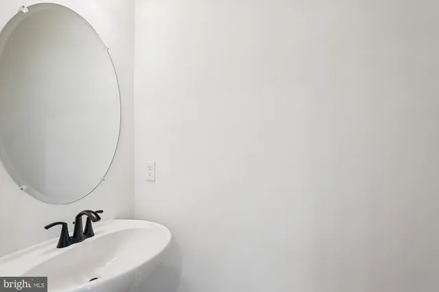 $3,295 | 19820 Lavender Dust Square, Ashburn, VA 20147