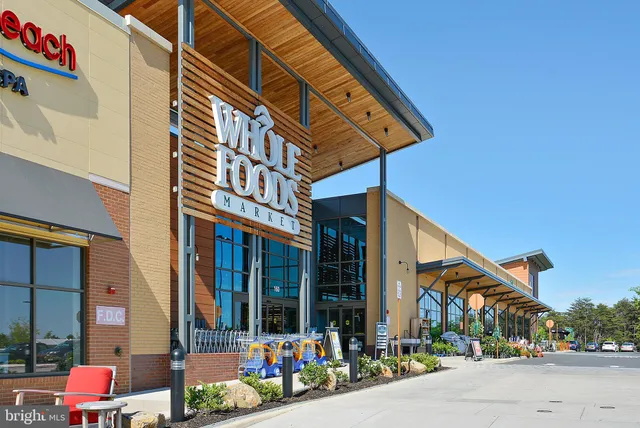 $3,295 | 19820 Lavender Dust Square, Ashburn, VA 20147