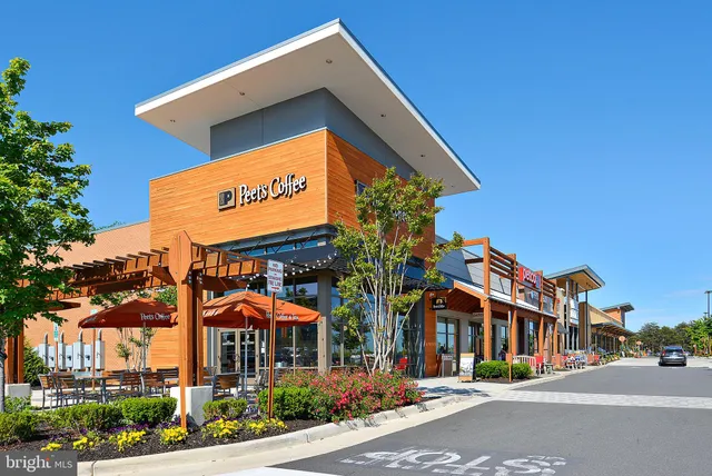 $3,295 | 19820 Lavender Dust Square, Ashburn, VA 20147