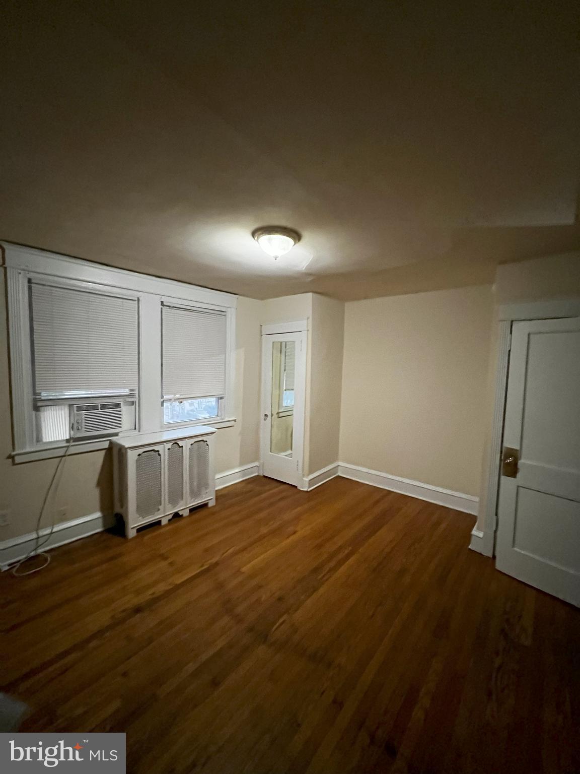 6911 Guilford Road Upper Darby, PA 19082 - Photo 9 of 13