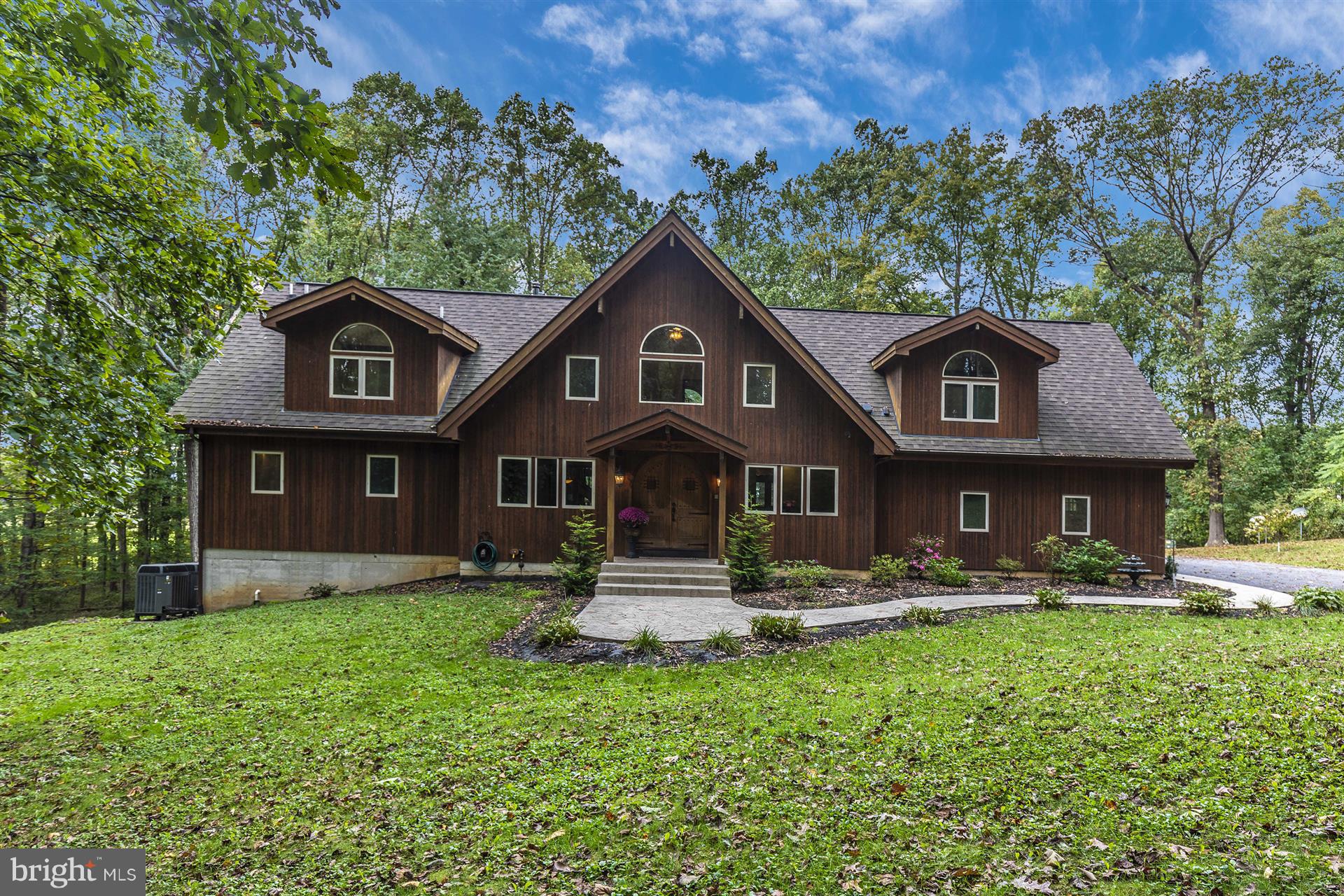 914 Trevanion Road Union Bridge, MD 21791 - Photo 1 of 54 Western Red Cedar Exterior.