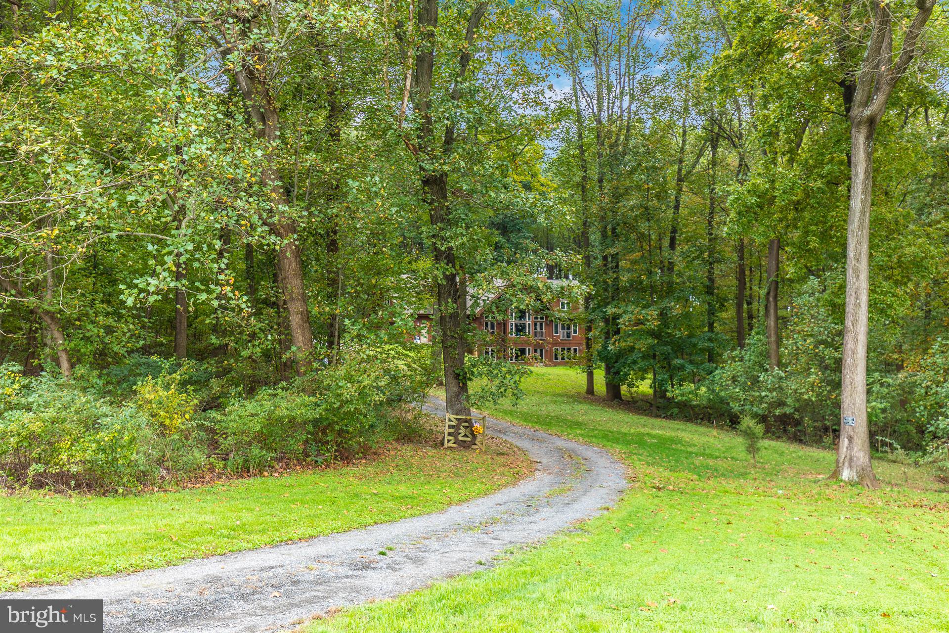 914 Trevanion Road Union Bridge, MD 21791 - Photo 5 of 54 Long private driveway