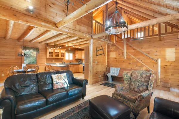 $798,000 | 619 Stratton Arlington Road, Stratton, VT 05360