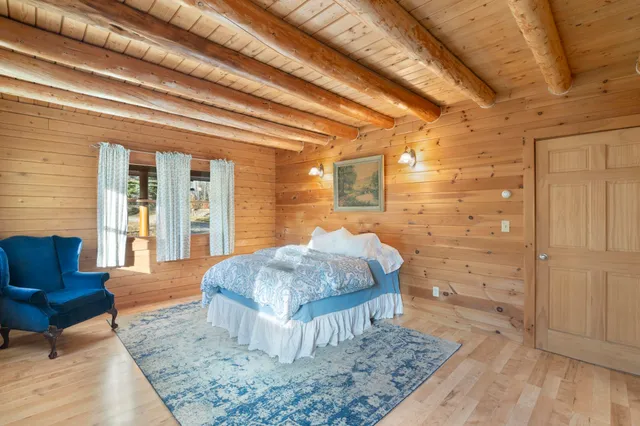 $798,000 | 619 Stratton Arlington Road, Stratton, VT 05360