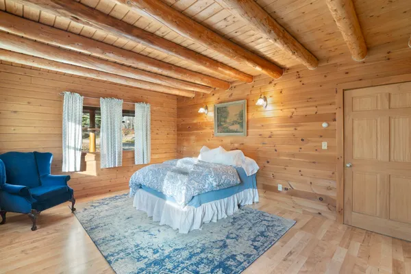 $798,000 | 619 Stratton Arlington Road, Stratton, VT 05360