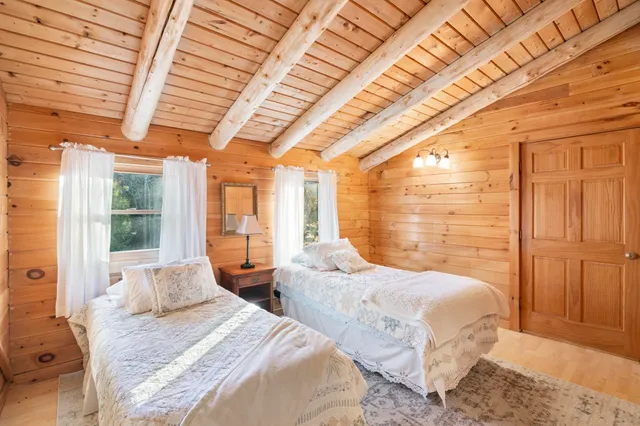 $798,000 | 619 Stratton Arlington Road, Stratton, VT 05360