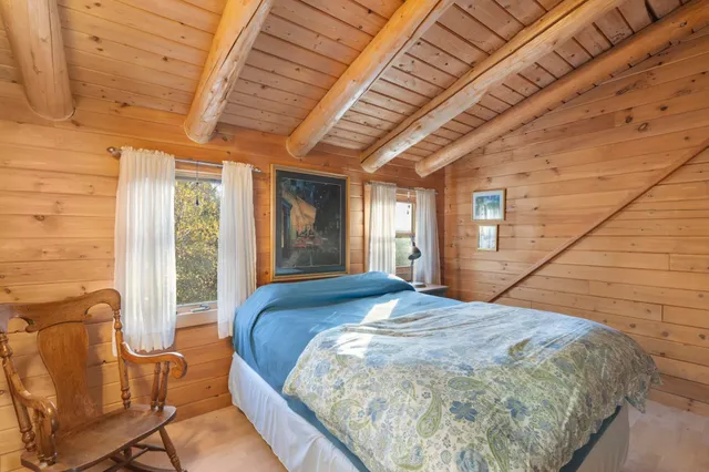 $798,000 | 619 Stratton Arlington Road, Stratton, VT 05360