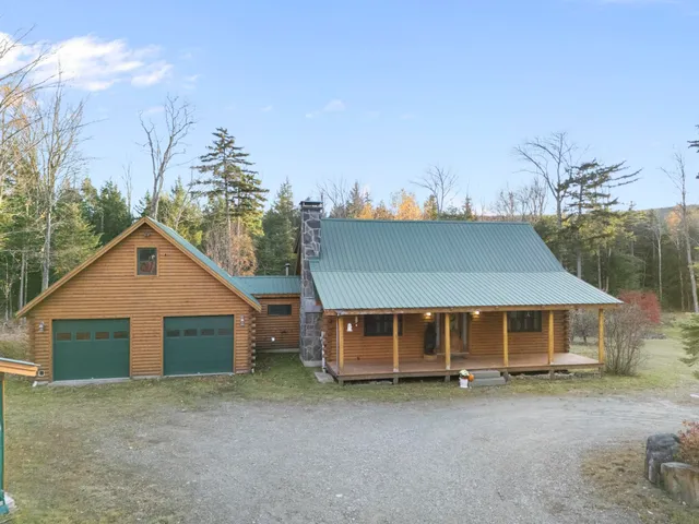 $798,000 | 619 Stratton Arlington Road, Stratton, VT 05360