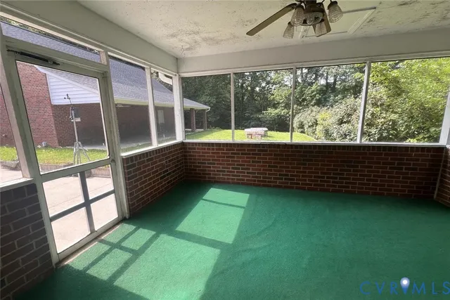 $950,000 | 77 Gloucester Court, Troutville, VA 24175