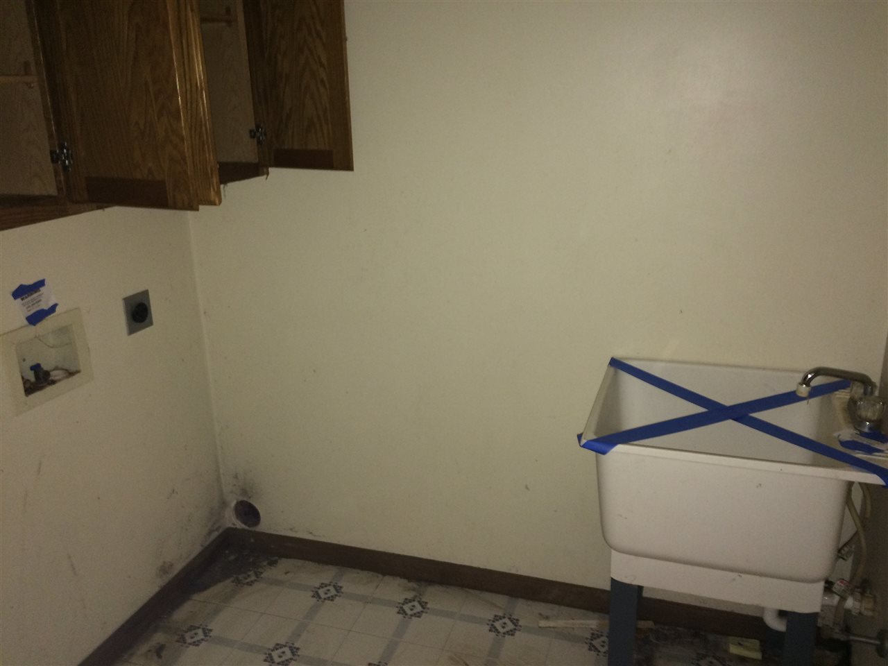 7725 North Sheridan Road Edmore, MI 48829 - Photo 6 of 12 1825839-5.JPG