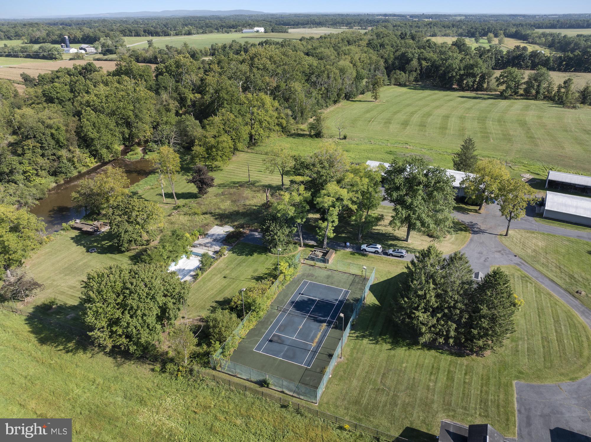 800 Pond Bank Road Gettysburg, PA 17325 - Photo 4 of 73 Gallery Image 4
