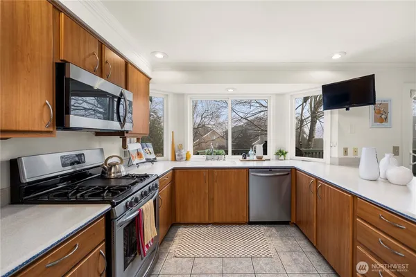 $849,950 | 29652 61st Avenue South, Auburn, WA 98001